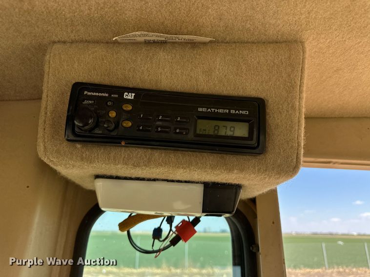 image for item ER8983 2002 Caterpillar 140H VHP motor grader