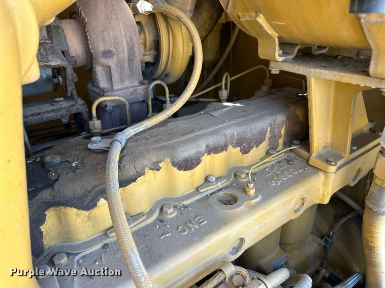 image for item ER8983 2002 Caterpillar 140H VHP motor grader