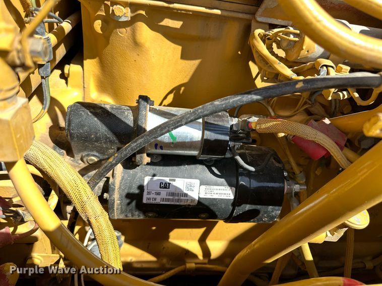image for item ER8983 2002 Caterpillar 140H VHP motor grader