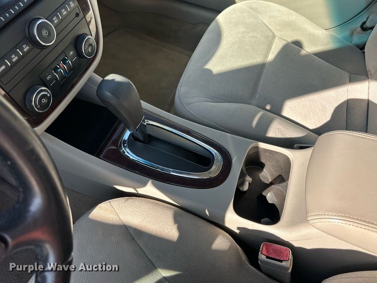 image for item ER8992 2011 Chevrolet Impala LT 