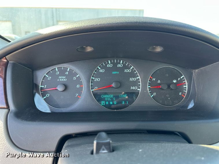 image for item ER8992 2011 Chevrolet Impala LT 