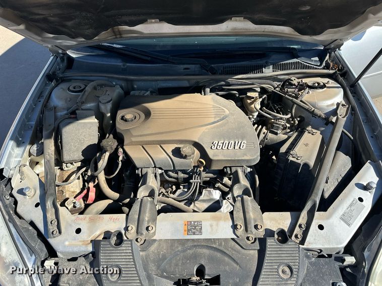 image for item ER8992 2011 Chevrolet Impala LT 