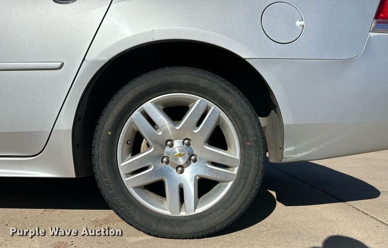 image for item ER8992 2011 Chevrolet Impala LT 