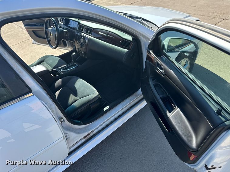 image for item ER8993 2011 Chevrolet Impala LT 