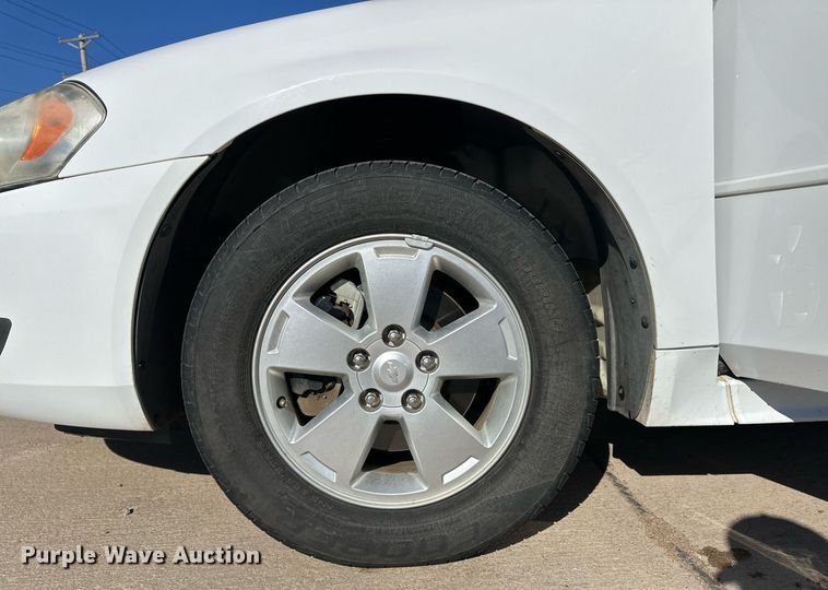 image for item ER8993 2011 Chevrolet Impala LT 