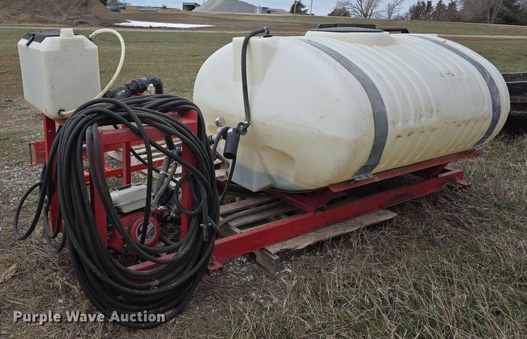 image for item LX9011 Turf sprayer