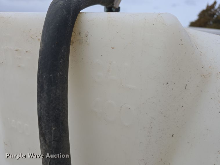 image for item LX9011 Turf sprayer