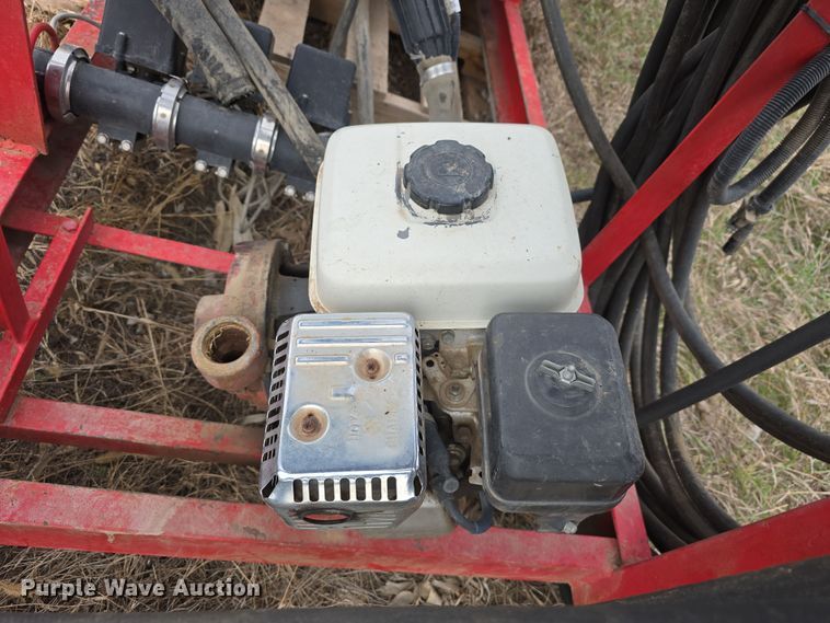 image for item LX9011 Turf sprayer