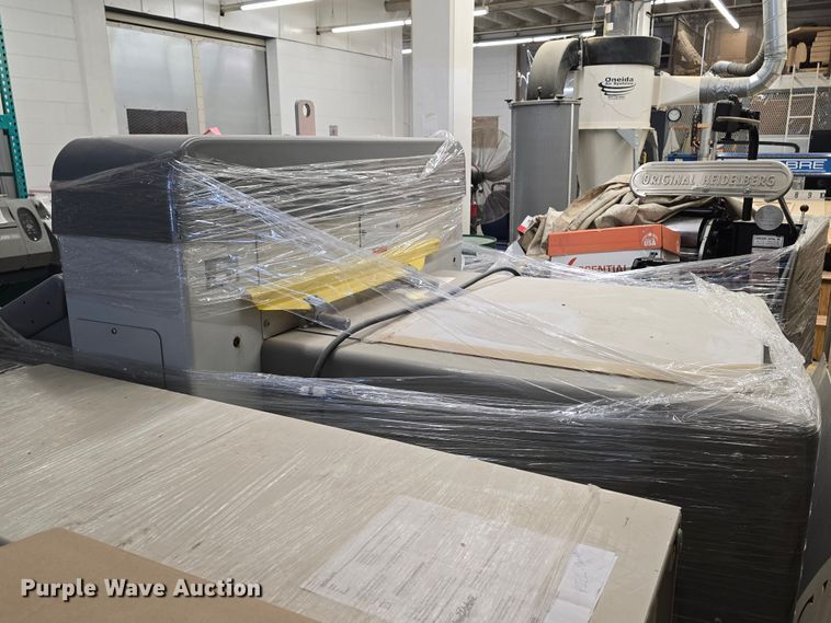 image for item NC9260 2001 Baumcut  31.5 paper cutter