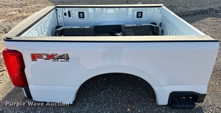 image for item NG9438 Pickup truck bed