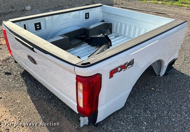 image for item NG9438 Pickup truck bed