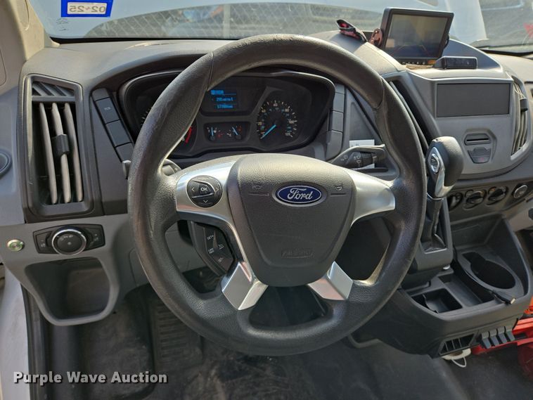 image for item NQ9194 2018 Glaval Ford Transit 350 shuttle bus