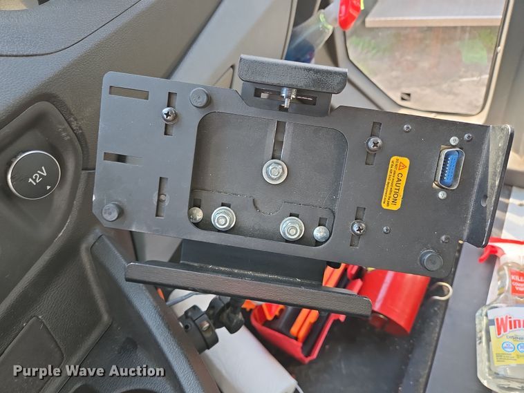 image for item NQ9194 2018 Glaval Ford Transit 350 shuttle bus