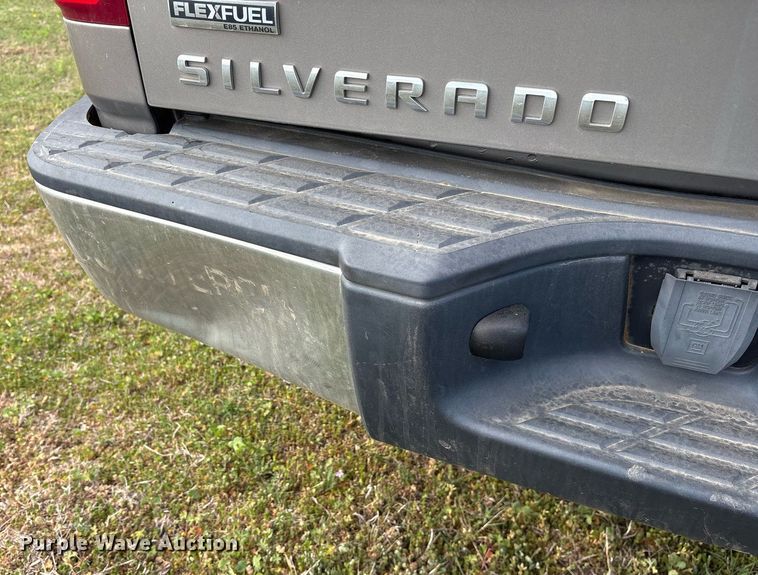 image for item OB9586 2009 Chevrolet Silverado 1500  Crew Cab pickup truck