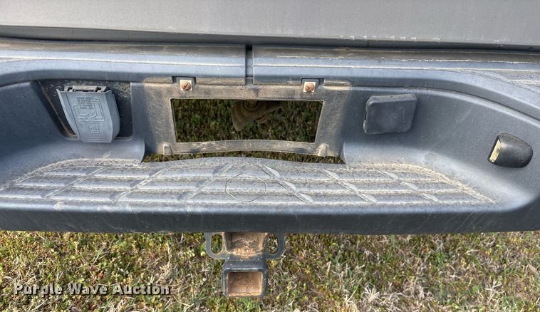 image for item OB9586 2009 Chevrolet Silverado 1500  Crew Cab pickup truck