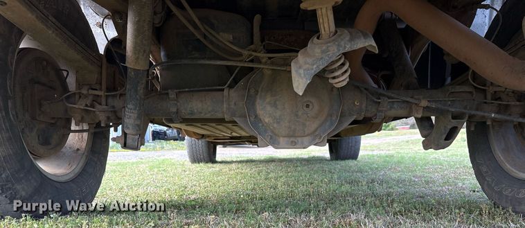 image for item OB9586 2009 Chevrolet Silverado 1500  Crew Cab pickup truck