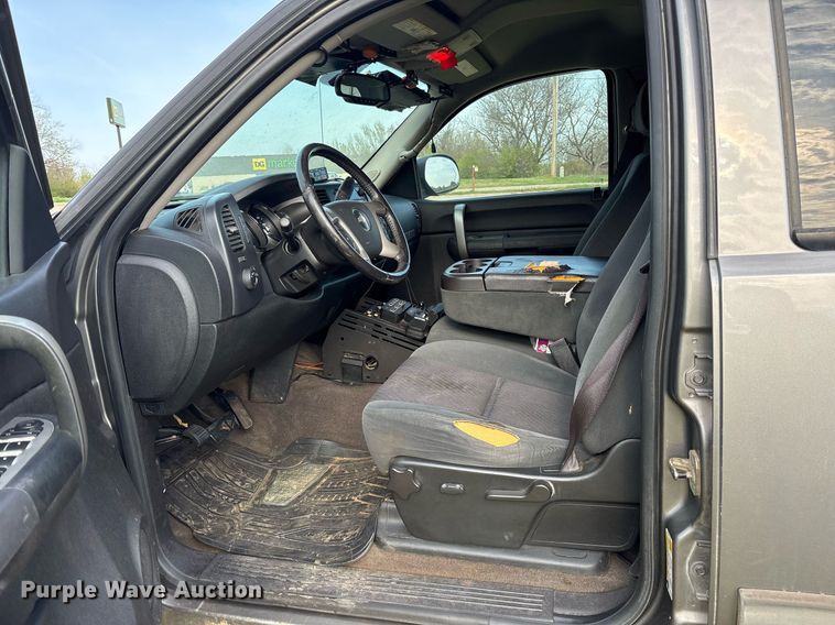 image for item OB9586 2009 Chevrolet Silverado 1500  Crew Cab pickup truck