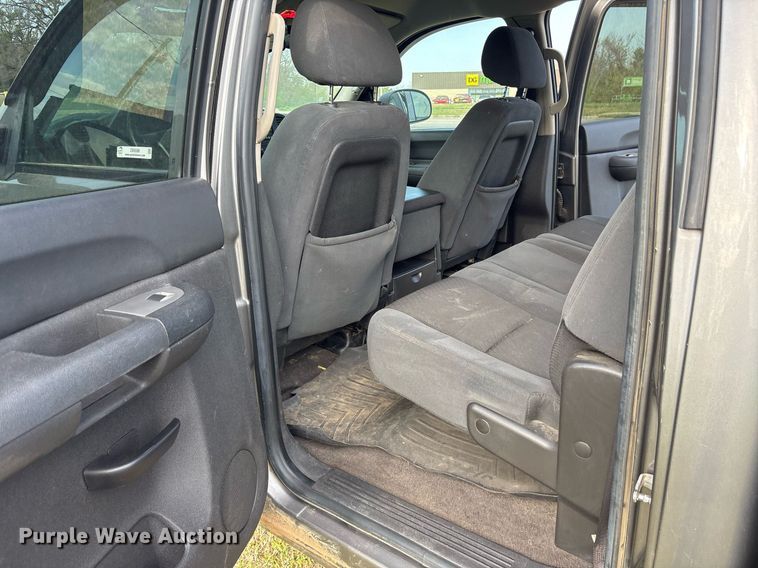 image for item OB9586 2009 Chevrolet Silverado 1500  Crew Cab pickup truck