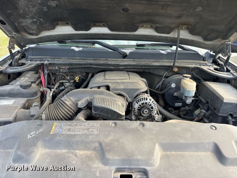 image for item OB9586 2009 Chevrolet Silverado 1500  Crew Cab pickup truck