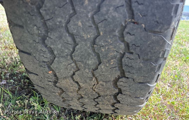 image for item OB9586 2009 Chevrolet Silverado 1500  Crew Cab pickup truck