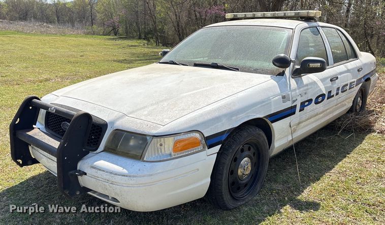 image for item OB9590 2008 Ford Crown Victoria Police Interceptor 