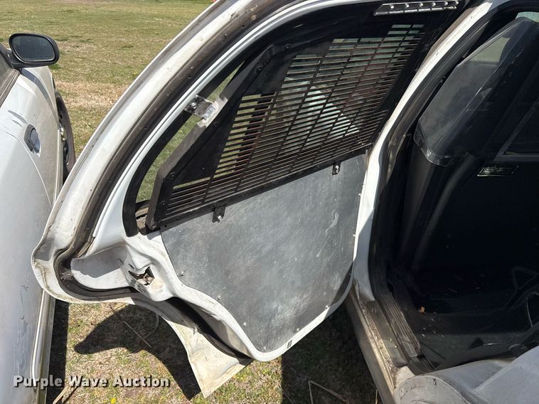 image for item OB9590 2008 Ford Crown Victoria Police Interceptor 