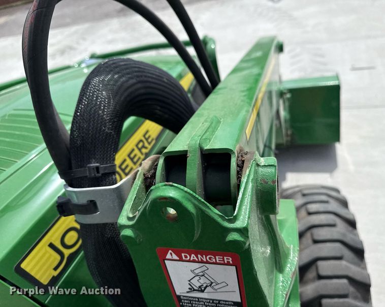 image for item DM5624 2022 John Deere 4052R MFWD tractor