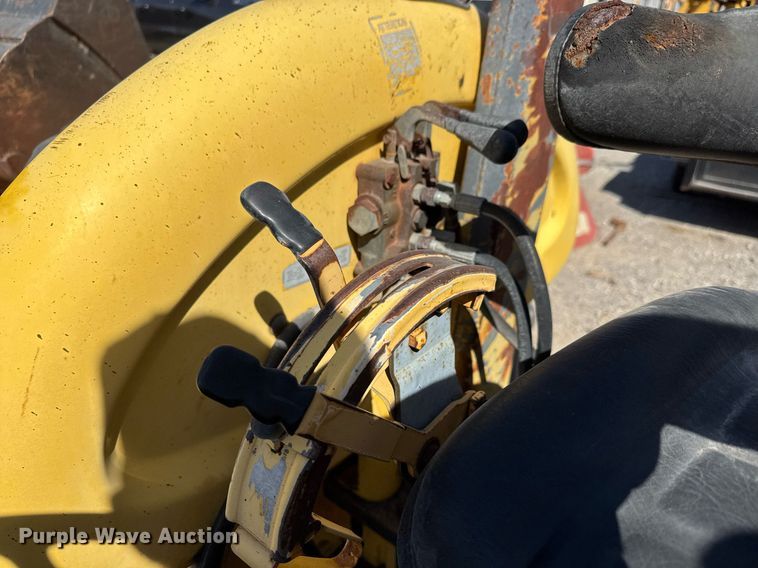 image for item DM5638 New Holland 345D MFWD tractor