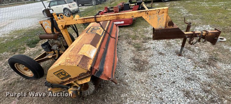 image for item DO0741 MB 53MH broom