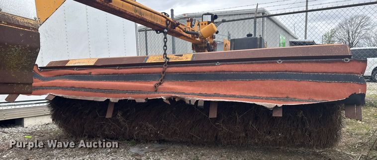 image for item DO0741 MB 53MH broom