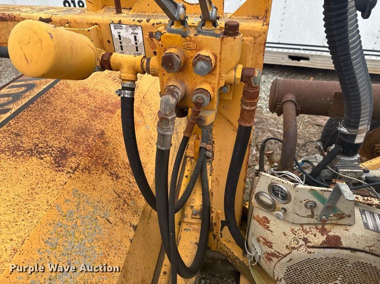 image for item DO0741 MB 53MH broom