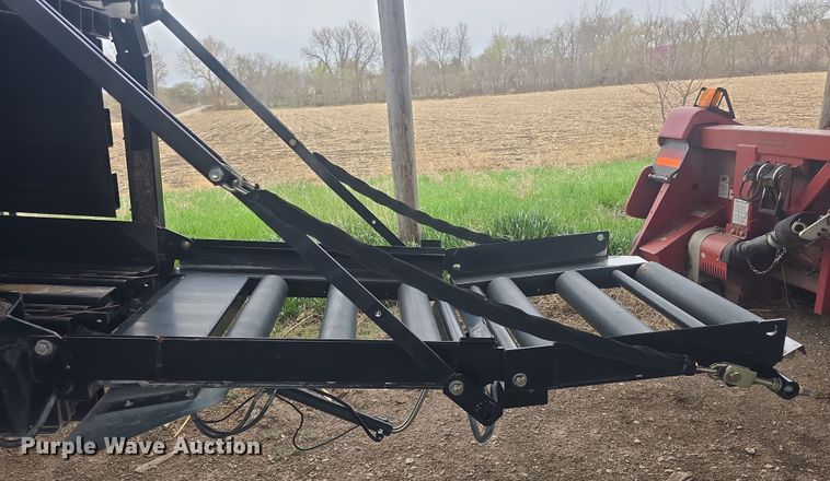 image for item DO7865 2014 New Holland BigBaler 330 large square baler