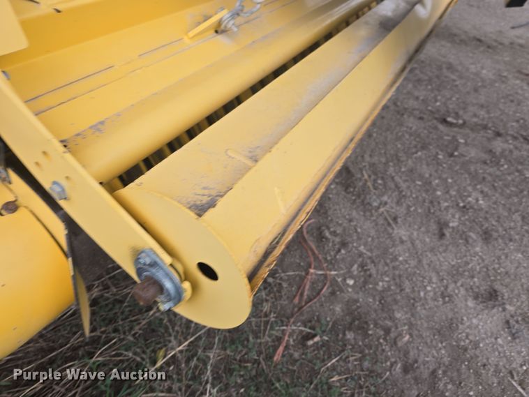 image for item DO7865 2014 New Holland BigBaler 330 large square baler