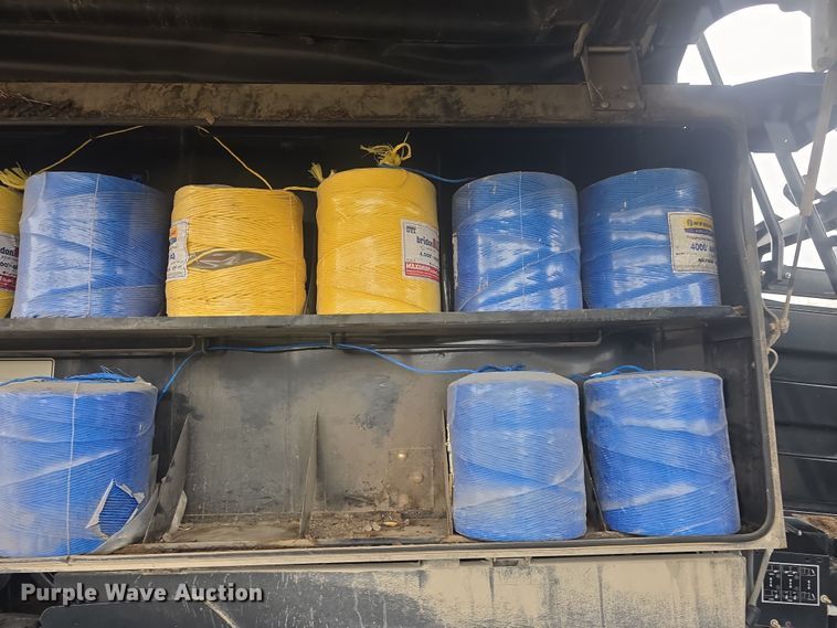 image for item DO7865 2014 New Holland BigBaler 330 large square baler