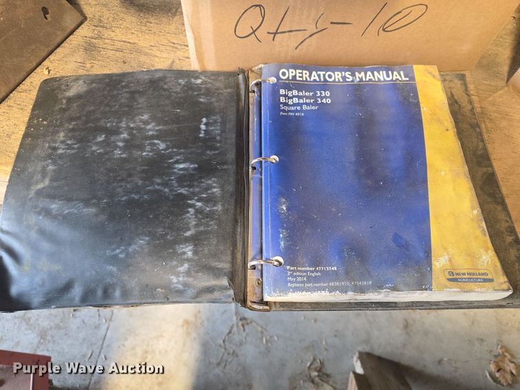 image for item DO7865 2014 New Holland BigBaler 330 large square baler