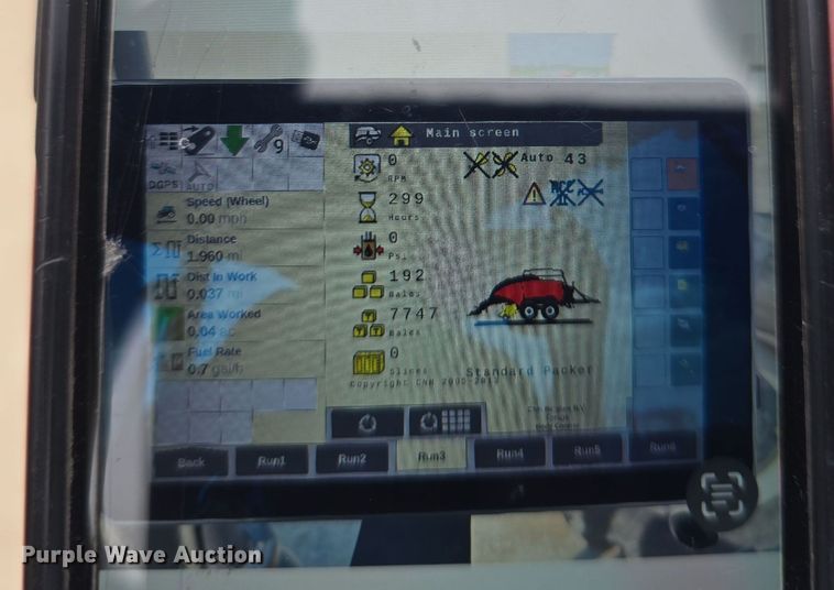 image for item DO7865 2014 New Holland BigBaler 330 large square baler