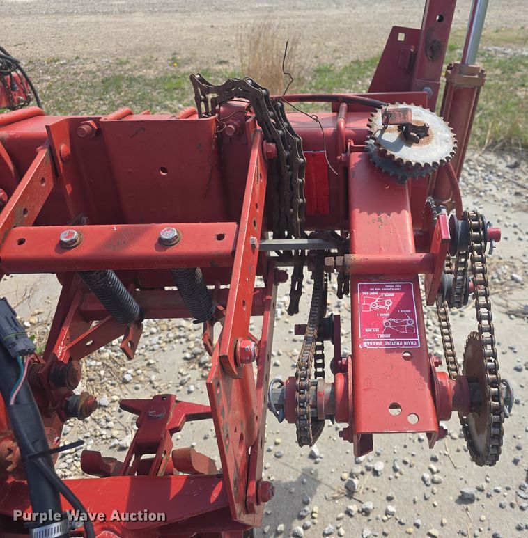 image for item DO7889 International 800 Cyclo Air air seeder