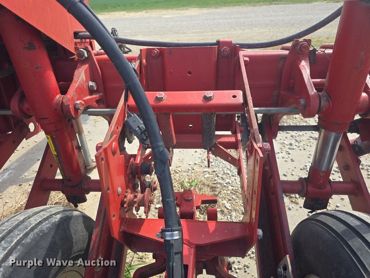 image for item DO7889 International 800 Cyclo Air air seeder