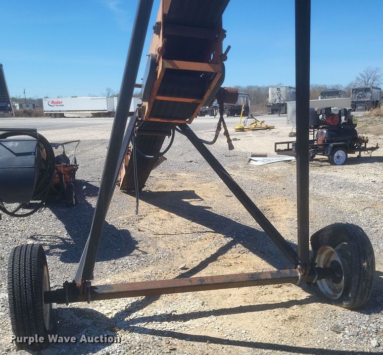 image for item DS5351 Batco 1335 conveyor