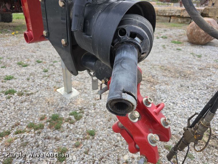 image for item DT6774 2021 New Holland Discbine 310FDB swather / windrower