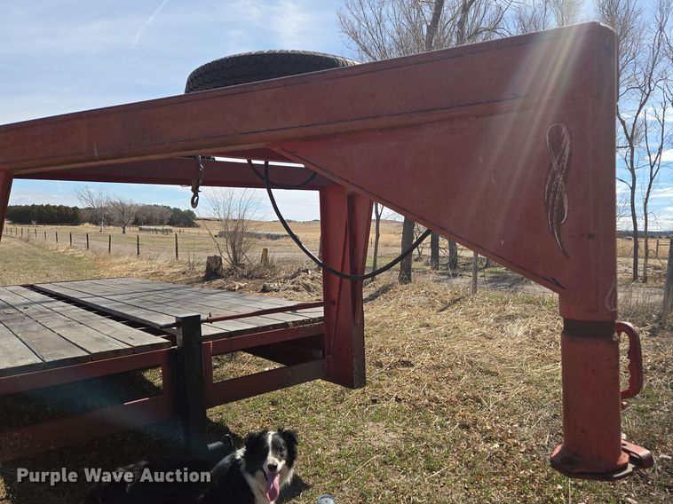 image for item DT7082 1991 equipment trailer