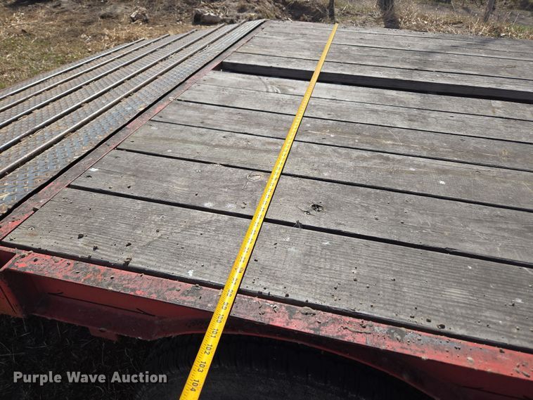 image for item DT7082 1991 equipment trailer