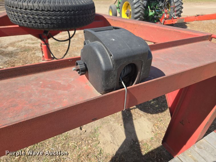 image for item DT7082 1991 equipment trailer