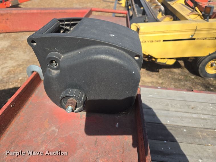 image for item DT7082 1991 equipment trailer