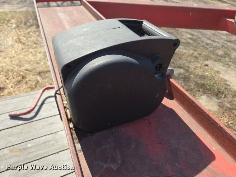 image for item DT7082 1991 equipment trailer