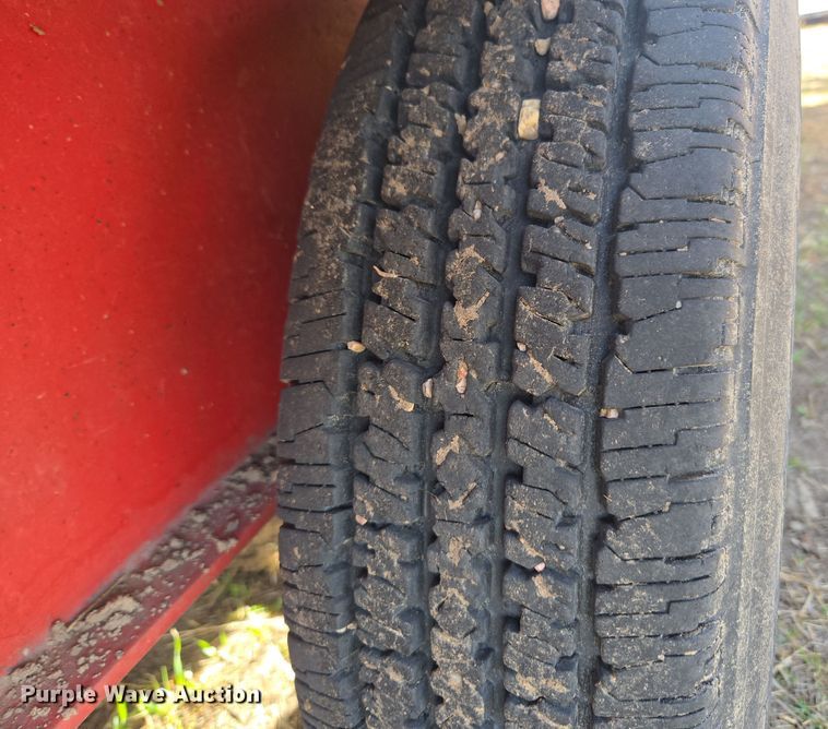 image for item DT7082 1991 equipment trailer