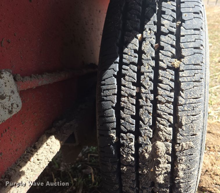 image for item DT7082 1991 equipment trailer