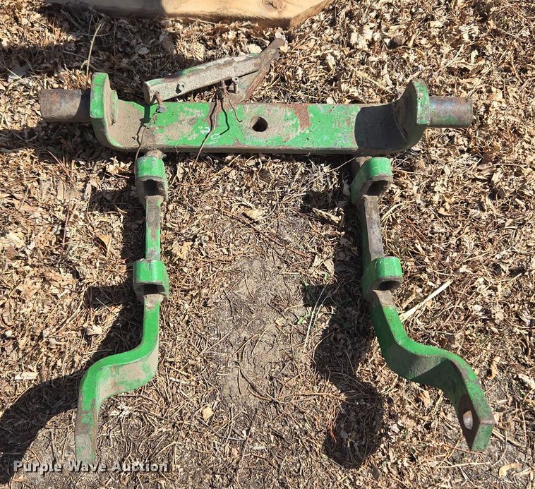 image for item DT7083 John Deere sickle mower