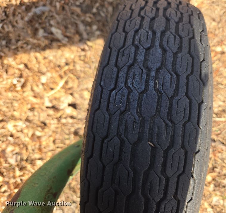 image for item DT7083 John Deere sickle mower