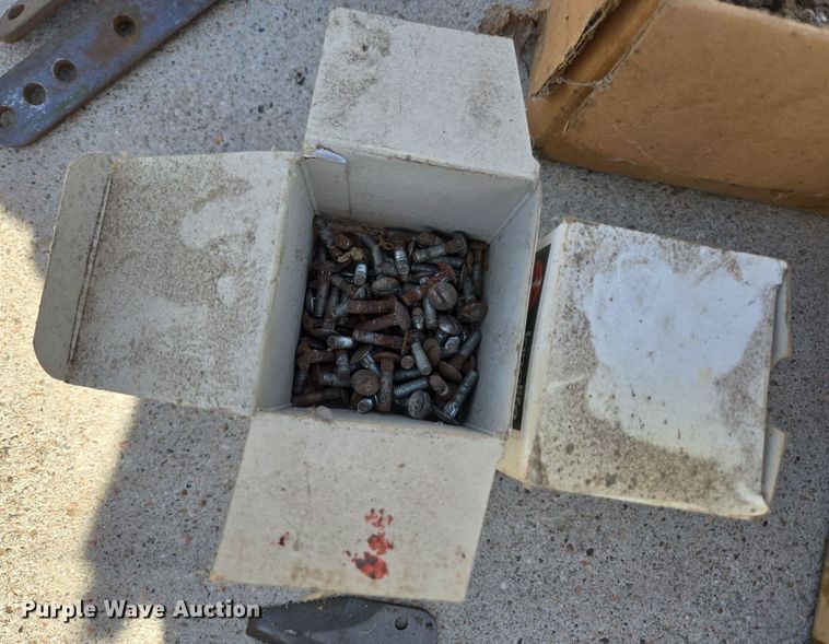 image for item DT7083 John Deere sickle mower